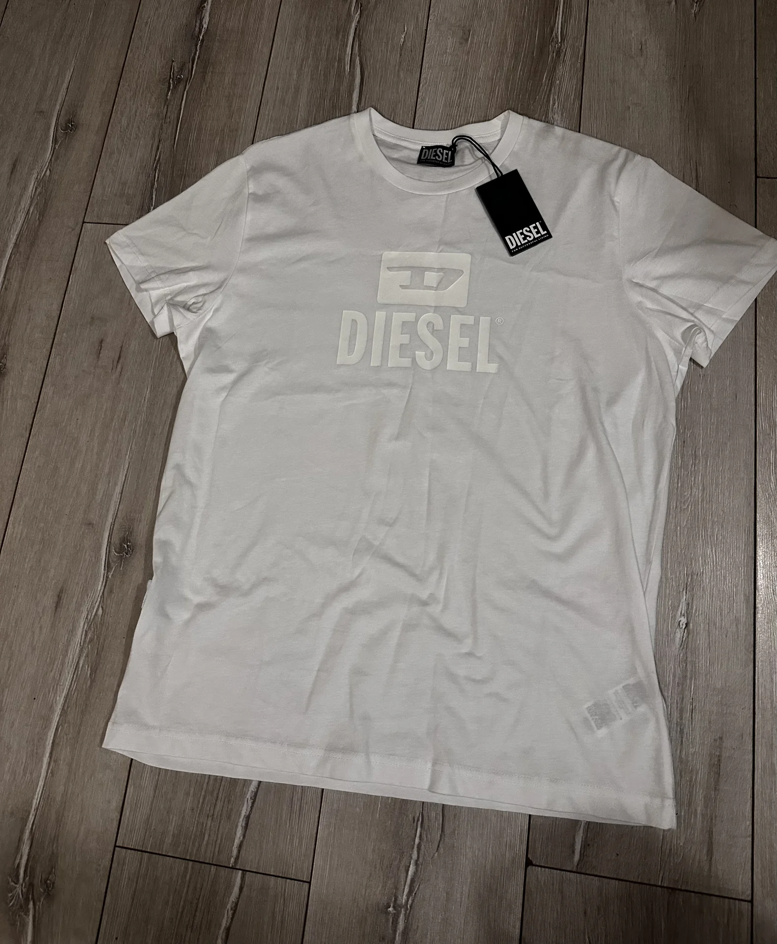 футболка DIESEL - миниатюра 2
