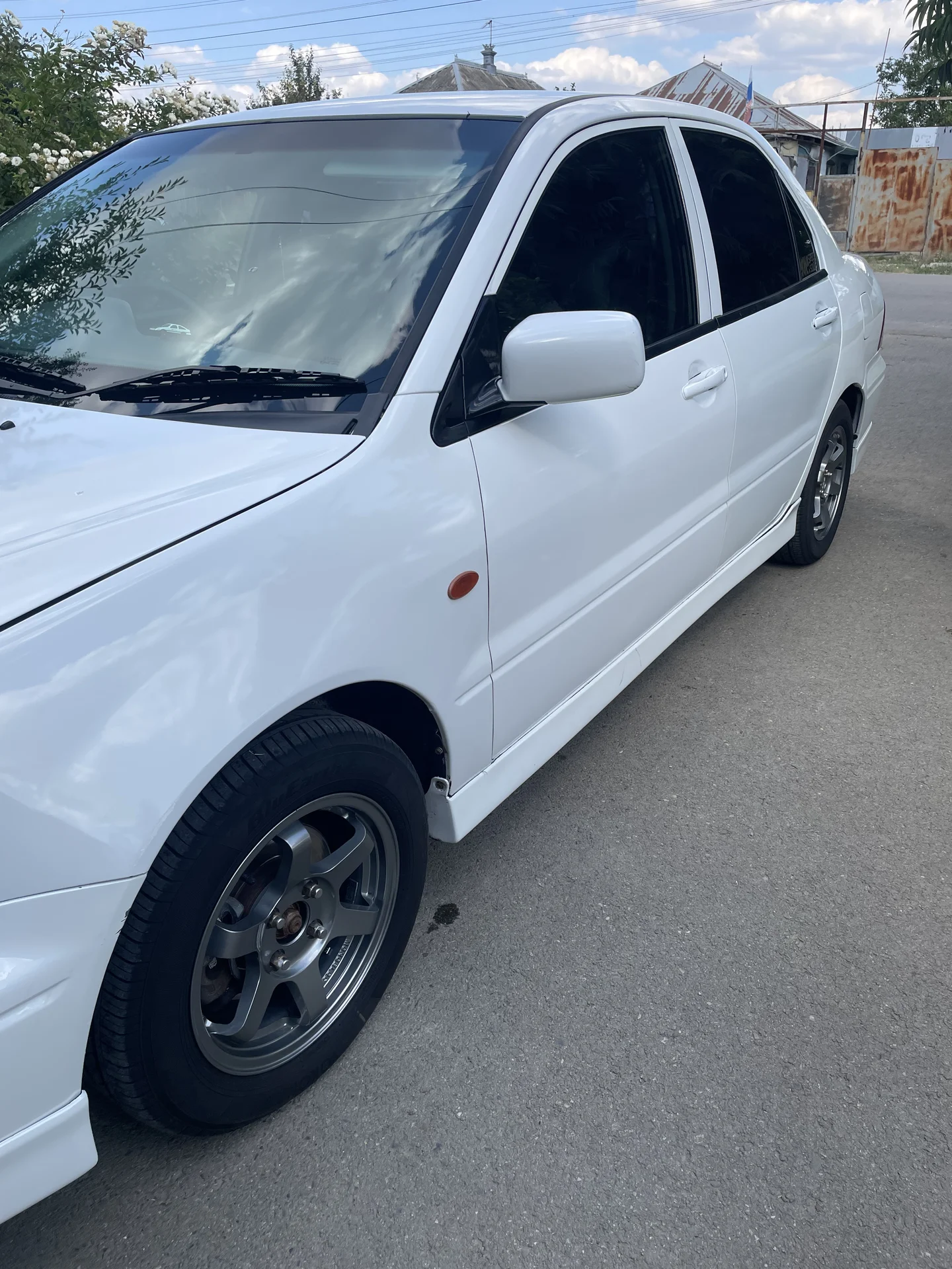 Mitsubishi lanser cedia - миниатюра 7
