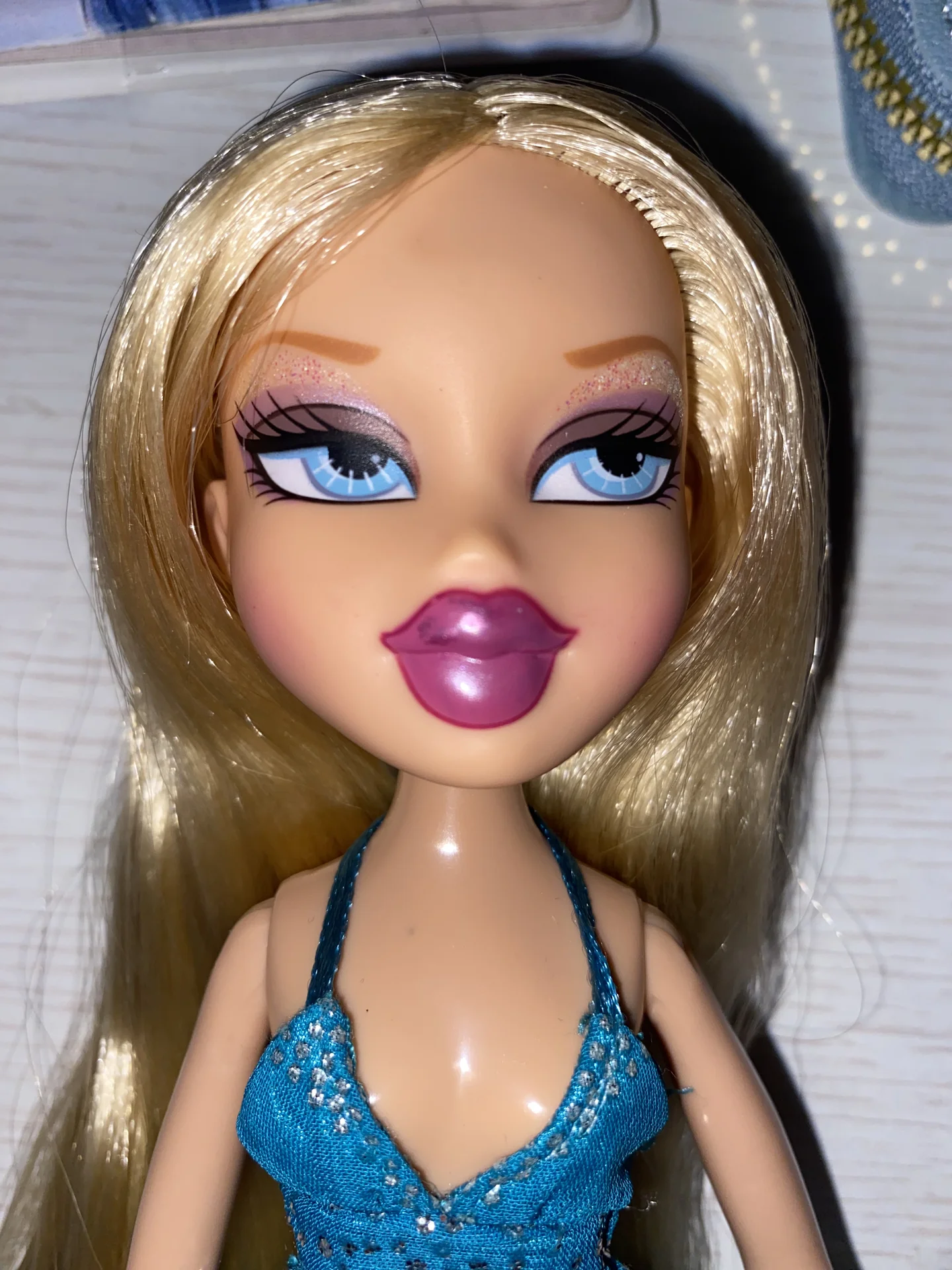Bratz хлоя p4f - миниатюра 2