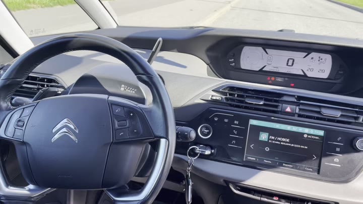 Citroën C4 SpaceTourer 2020 - видео 8