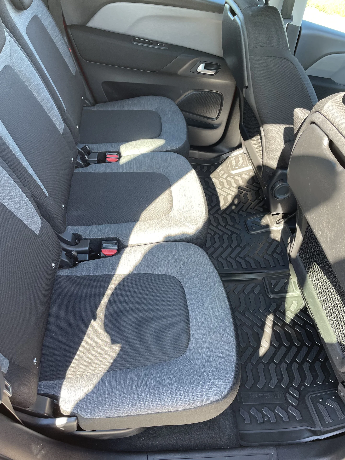 Citroën C4 SpaceTourer 2020 - миниатюра 11