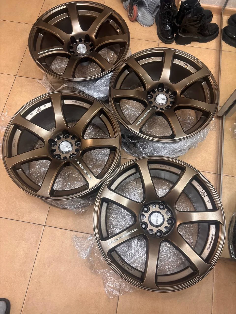 Литые диски WORK Emotion XT7 9.5×R18 5×114.3 - изображение 1