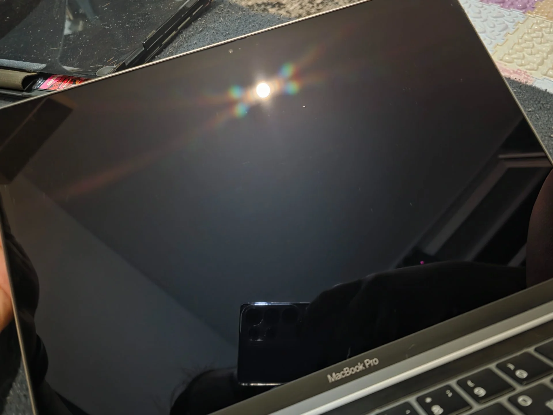 Macbook pro 13 m1 8/512 - миниатюра 2