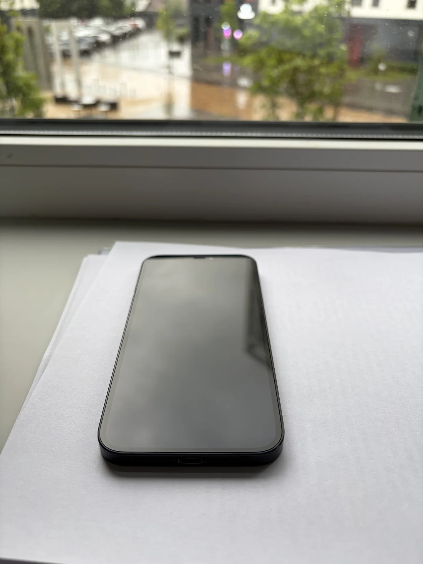 iPhone 12 64gb - миниатюра 2