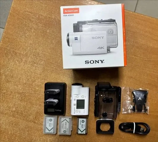 Экшн-камера Sony FDR-X3000 - миниатюра 2