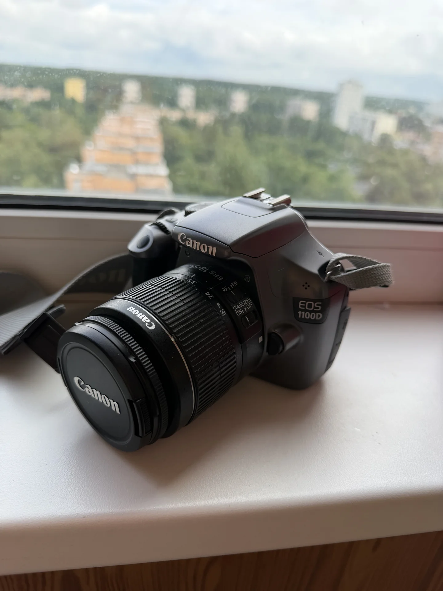 фотоаппарат canon 1100d - миниатюра 2