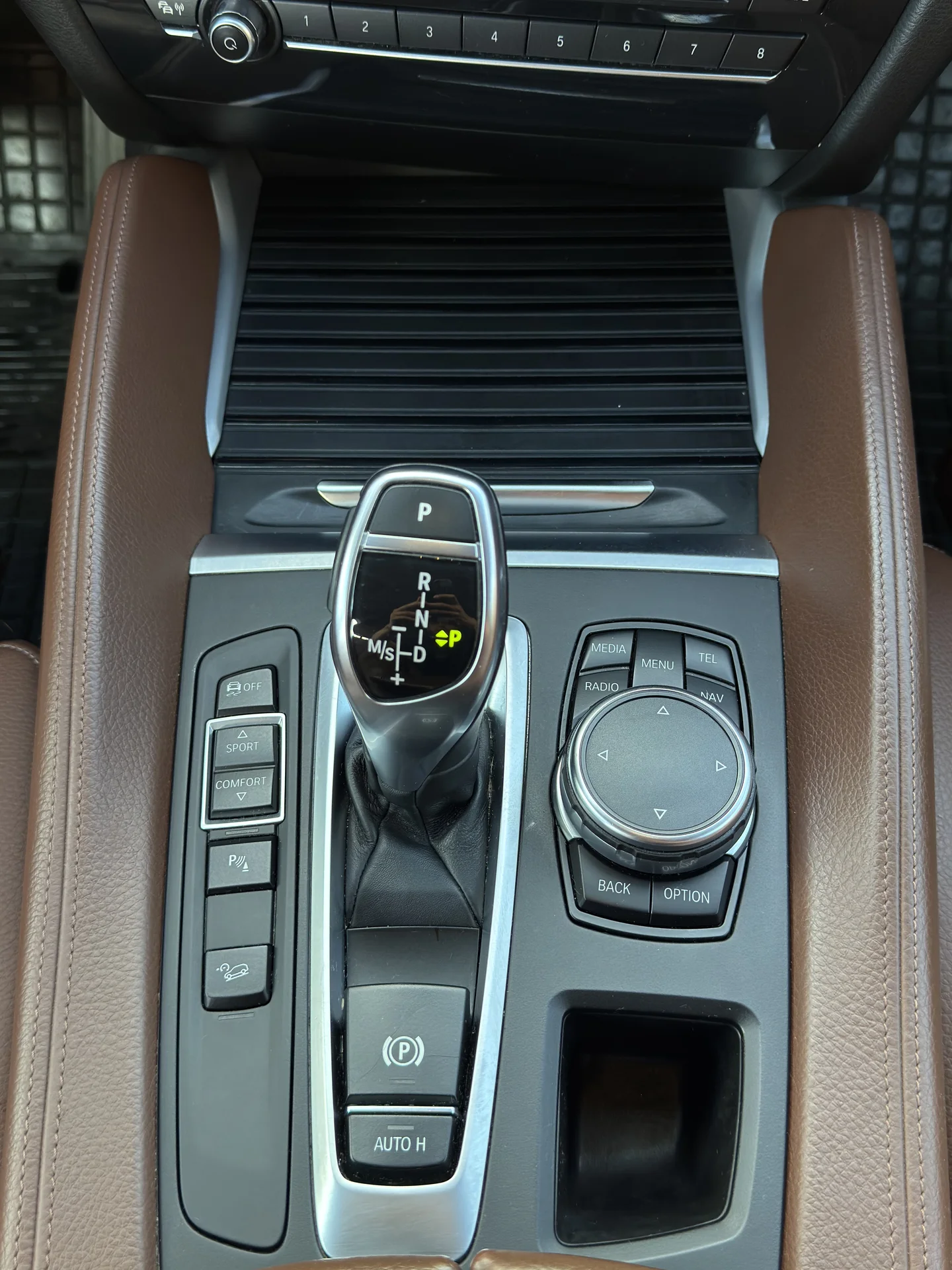 BMW X6 2015 - миниатюра 16