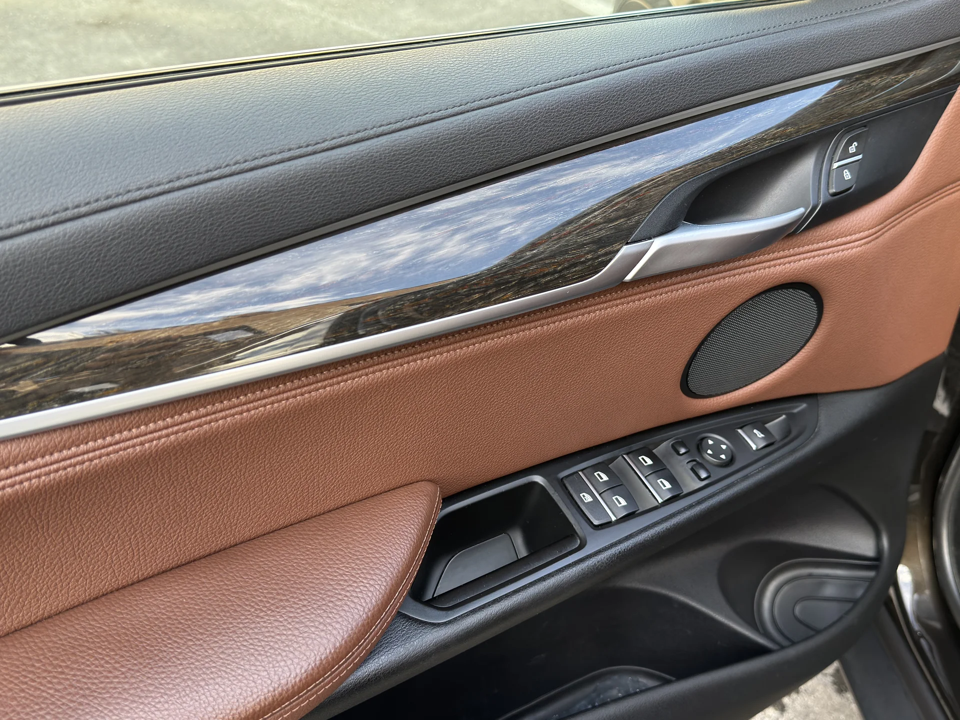 BMW X6 2015 - миниатюра 21