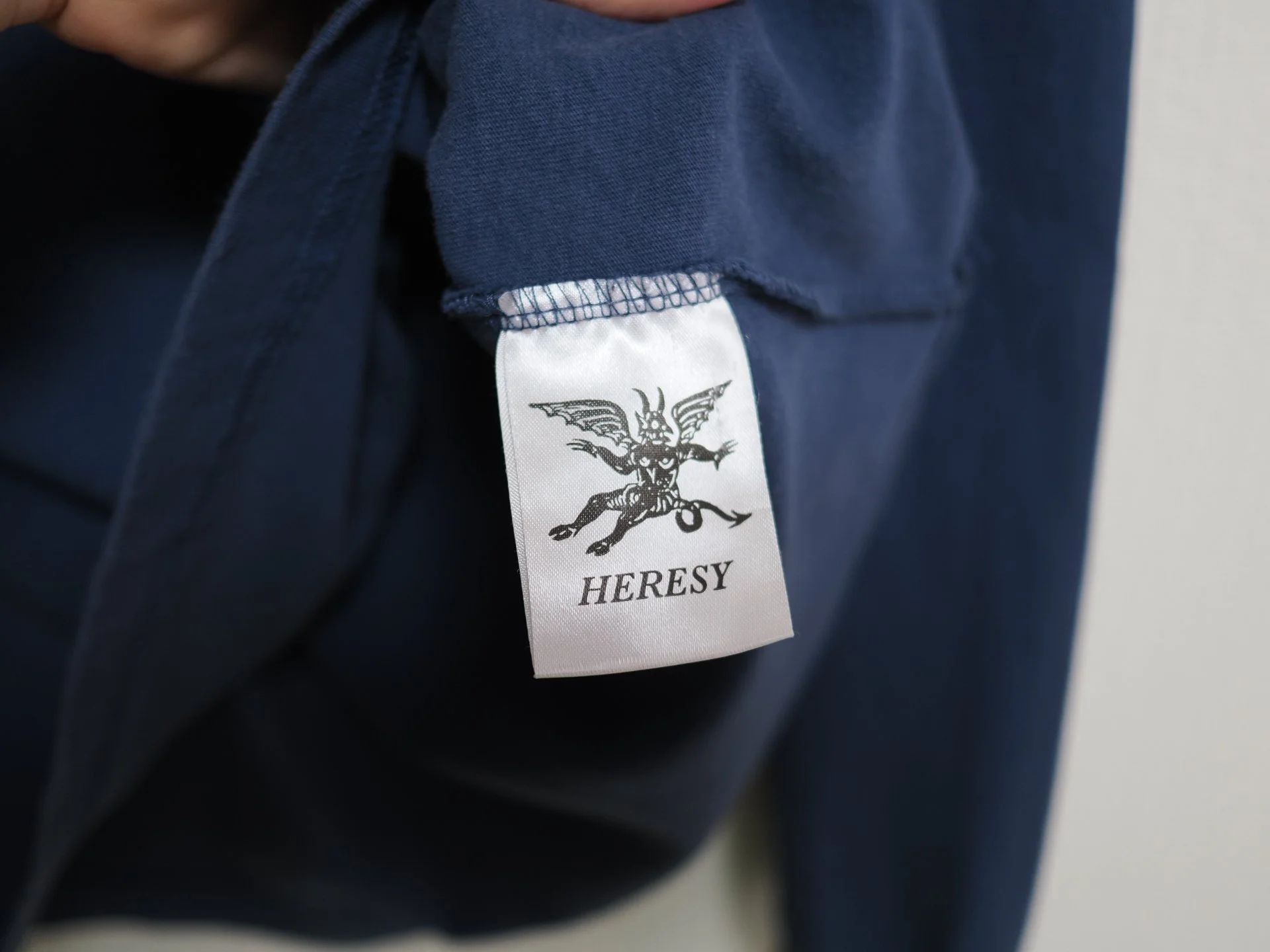 Лонгслив Heresy - миниатюра 5