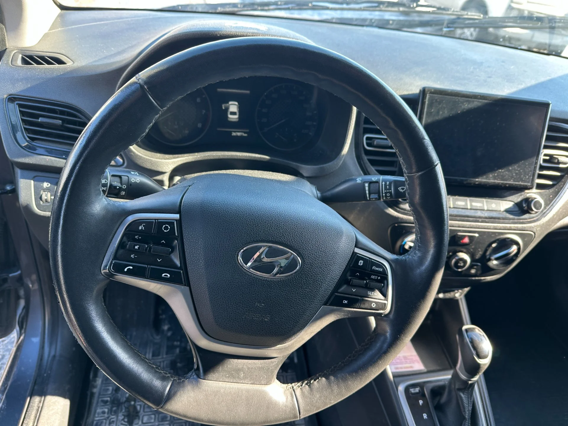 В продаже Hyundai SOLARIS Comfort 1.6 AT Z94K241CBNR341102 - миниатюра 7
