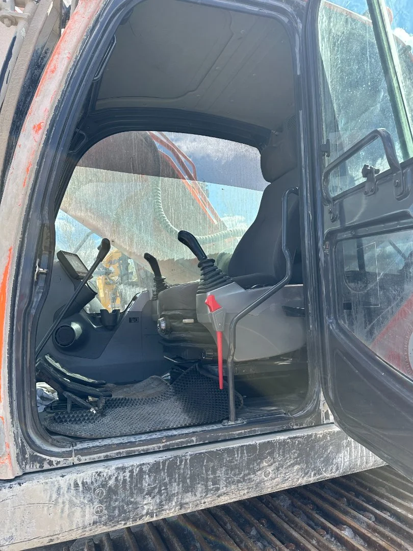 Гусеничный экскаватор Doosan DX360LCA‑7M - миниатюра 2