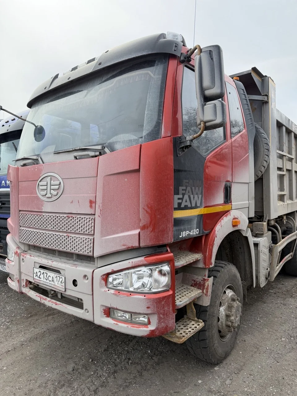 FAW J6 6x6 Самосвал - миниатюра 3