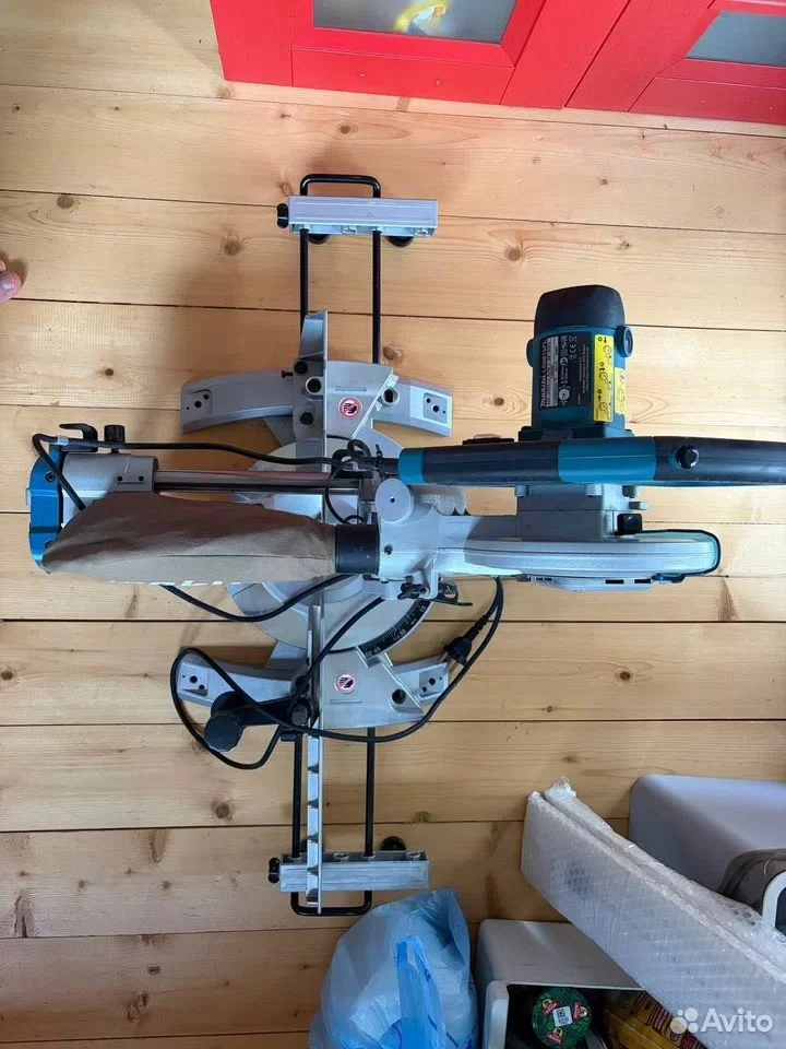 Торцовочная пила Makita LS0815FL - миниатюра 2