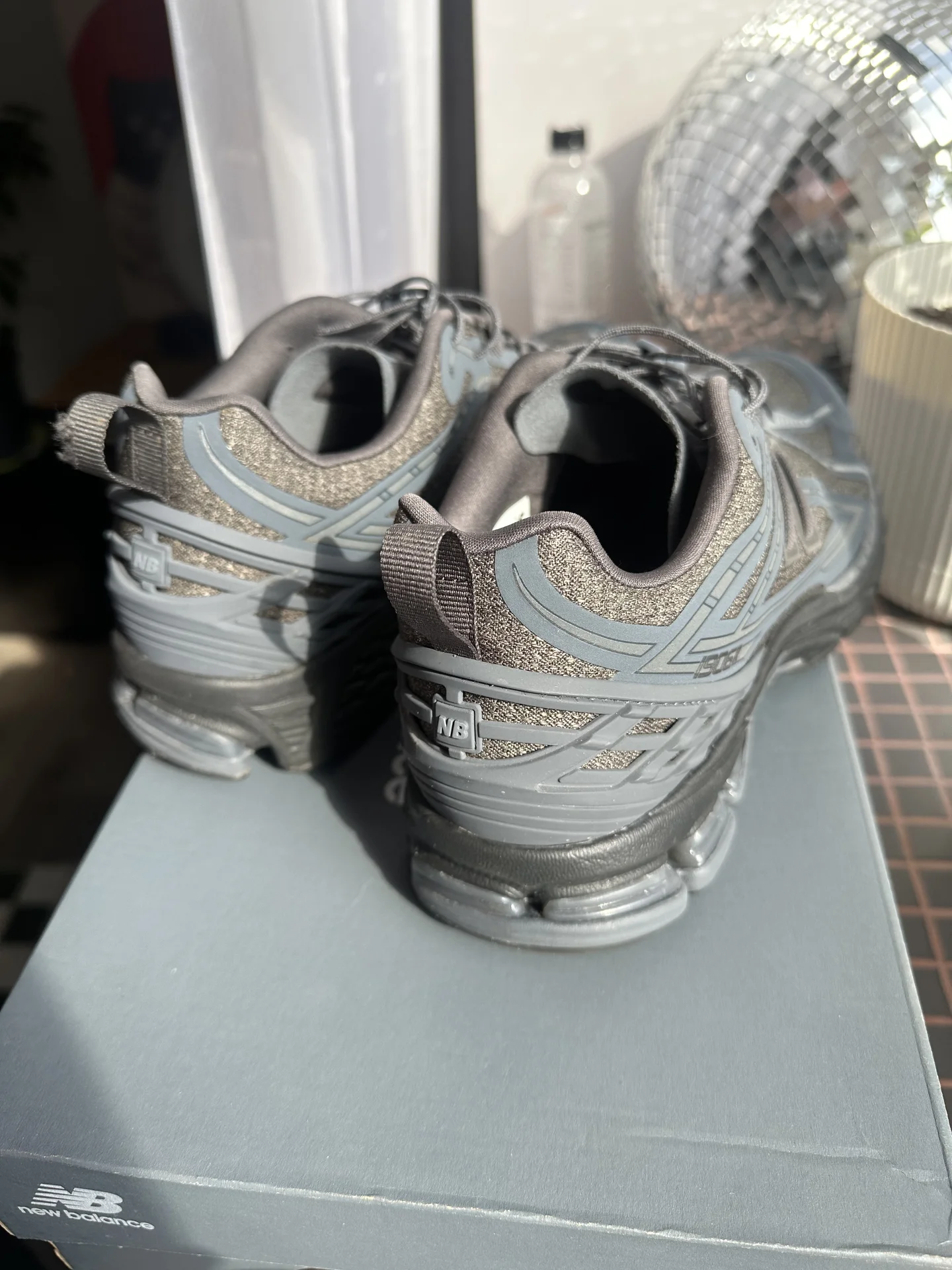 Кроссовки new balance1906 - миниатюра 4