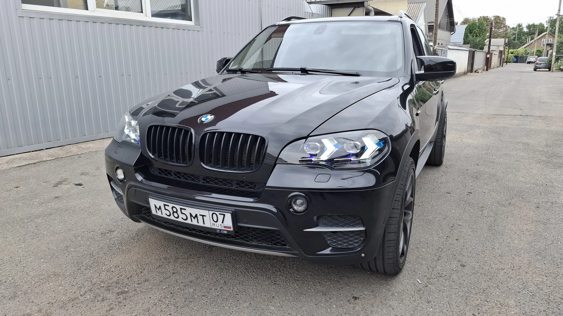 BMW X5 E70 В отличном состоянии - изображение 1