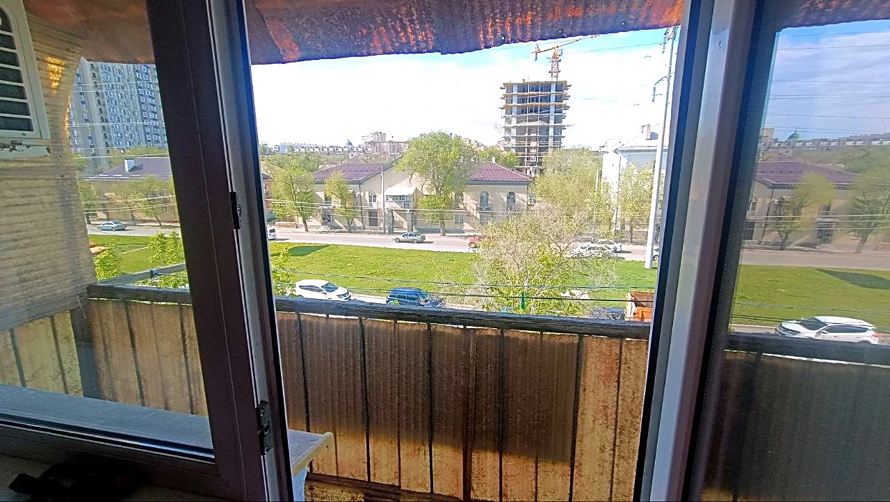 Продаётся уютная 3-комнатная квартира площадью 52 м - миниатюра 10
