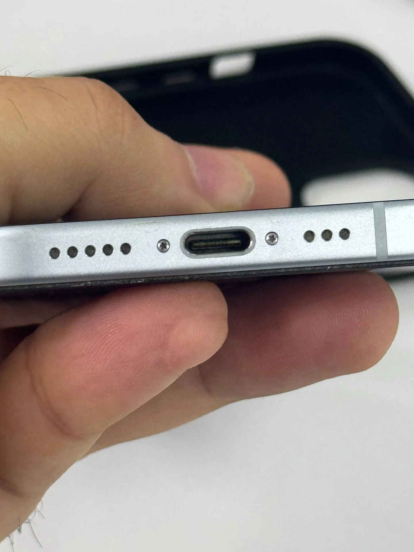Apple iPhone 15 128 Gb черный - миниатюра 11