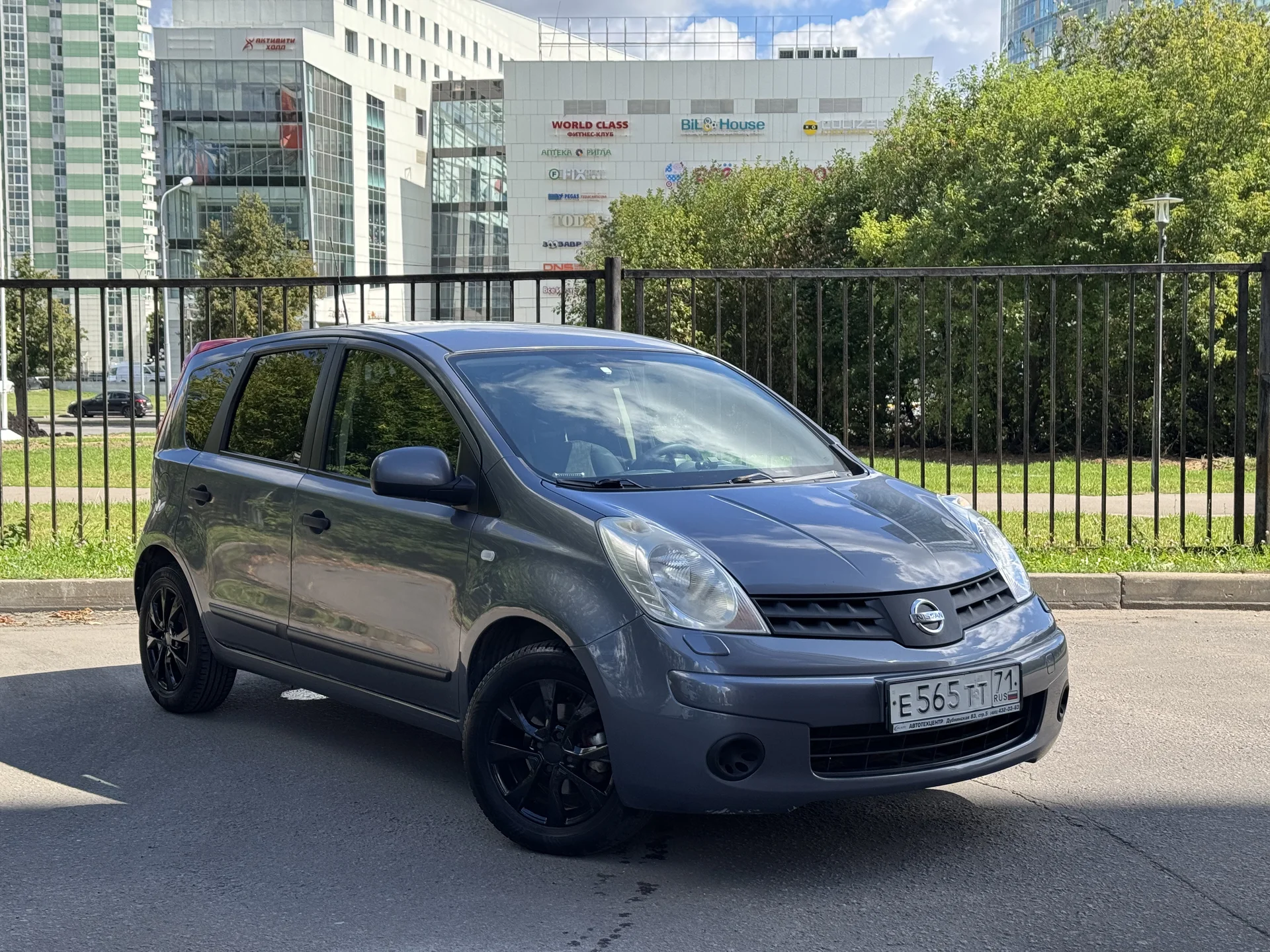 Nissan Note 1.4 MT, 2008, 243 000 km - миниатюра 2