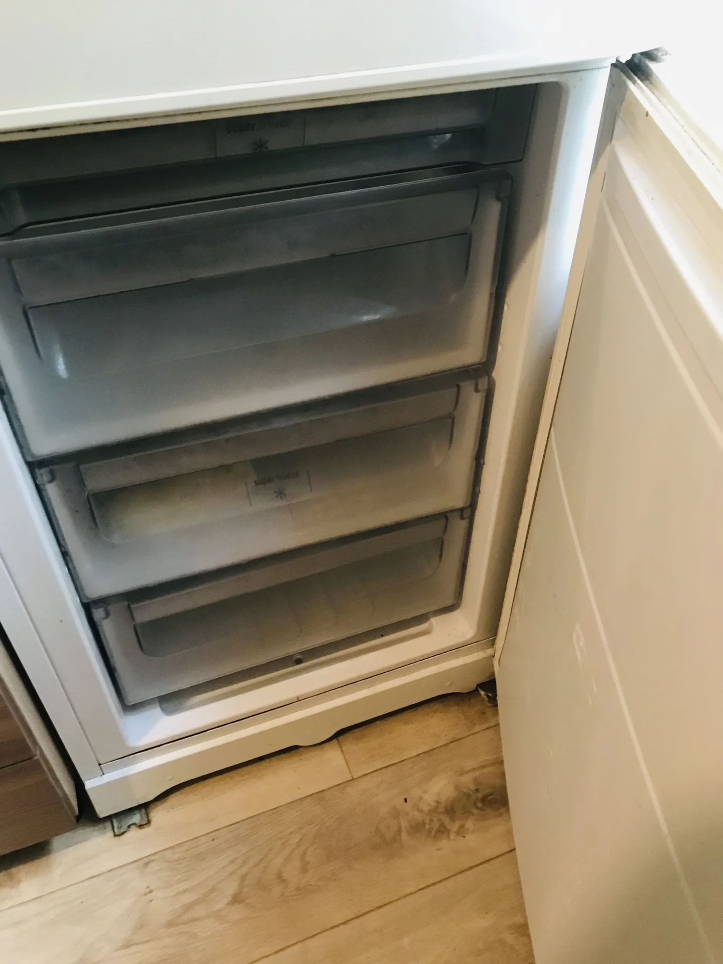 🔥 Холодильник Hotpoint-Ariston двухкамерный. Отли - миниатюра 6