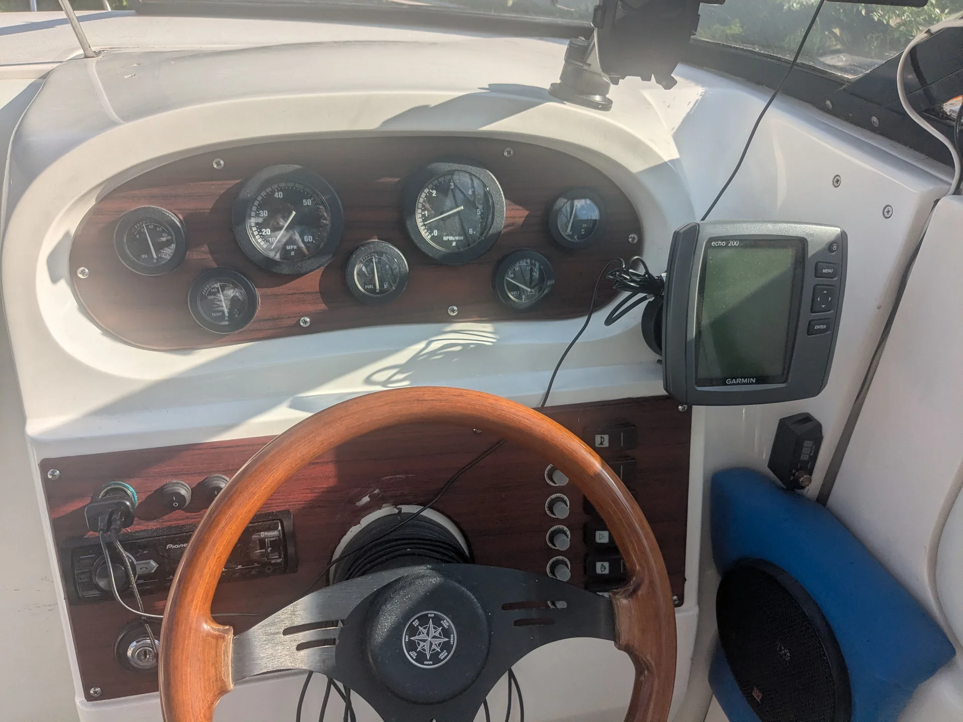 Катер Aqualine 210 - миниатюра 10