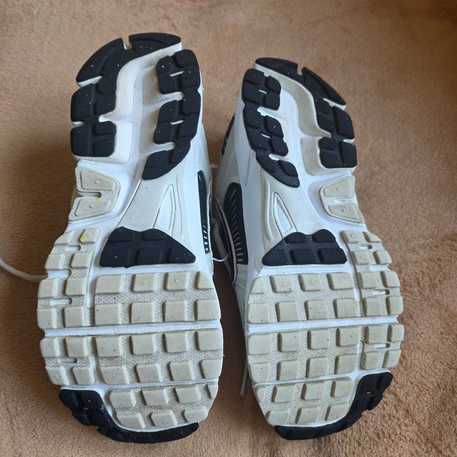 кроссовки Nike zoom vomero 5 - миниатюра 4