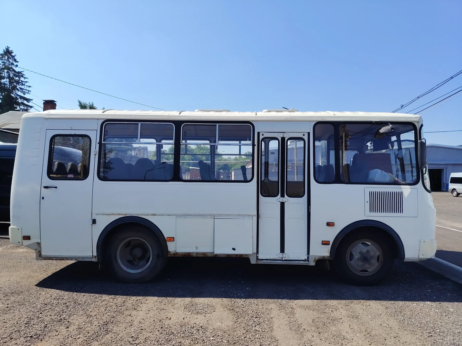 Автобус ПАЗ 32053 - миниатюра 4