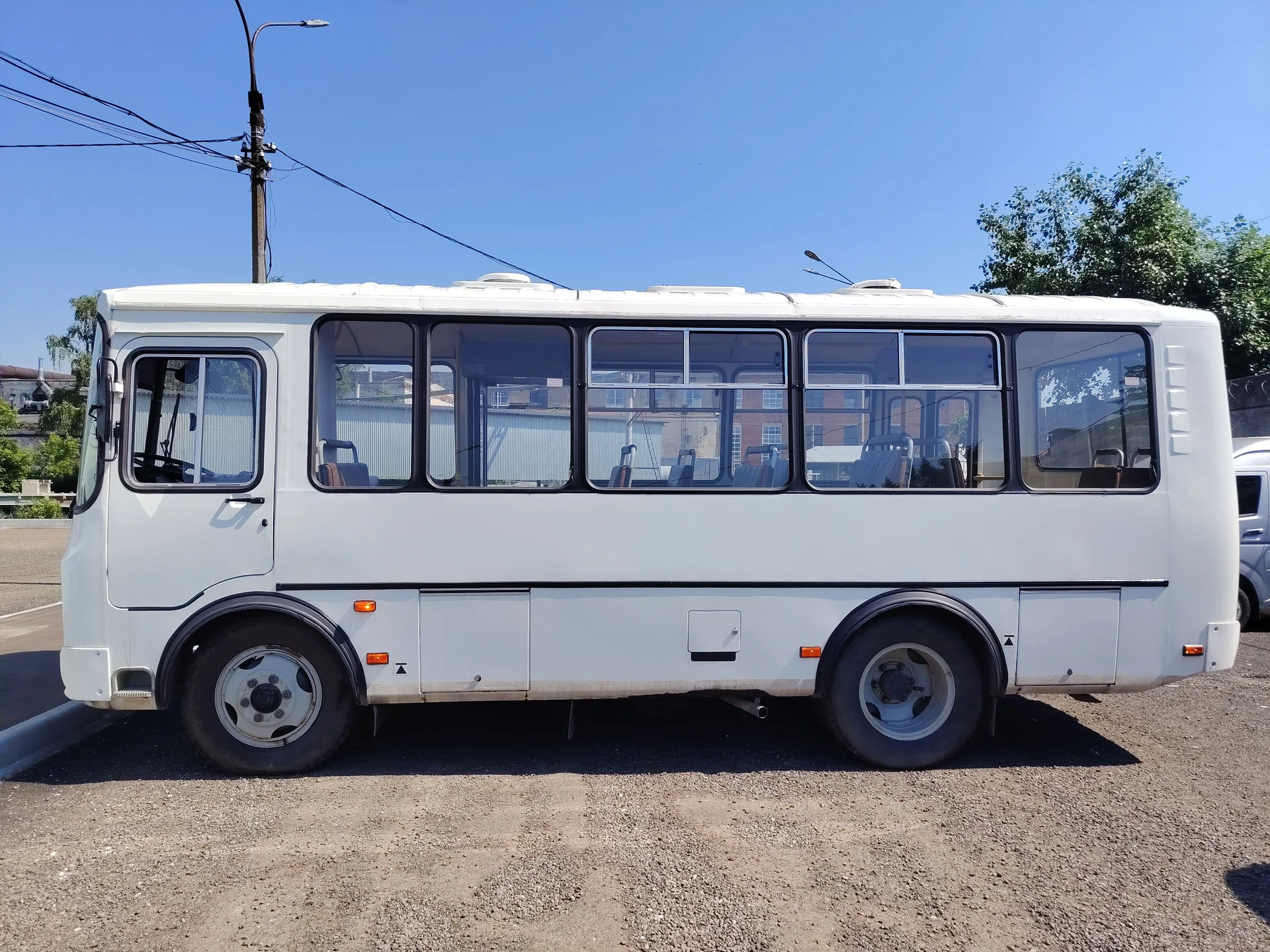 Автобус ПАЗ 320540-04 - миниатюра 3