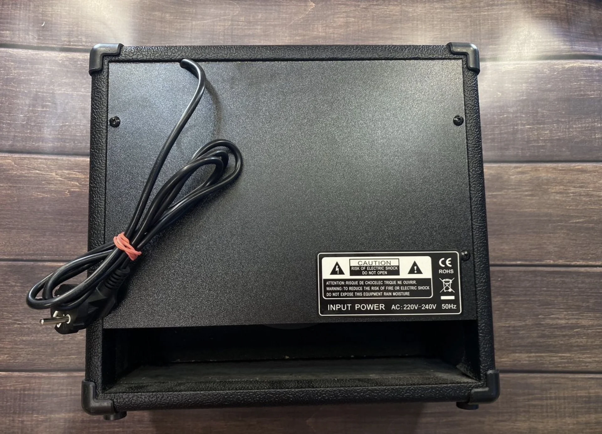 Гитарный комбоусилитель Deviser YX-15W 15Вт - миниатюра 3