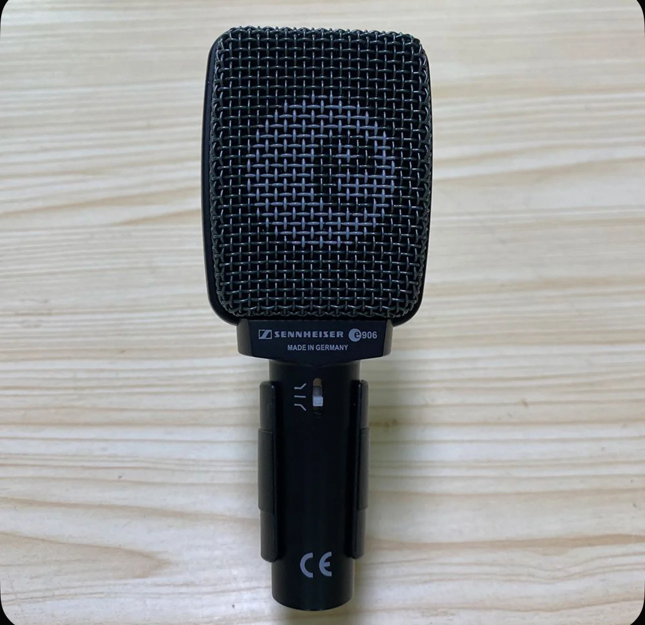 Sennheiser e906 - миниатюра 6