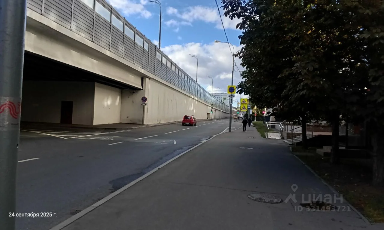 Машиноместо 143 в многоуровневом паркинге у метр Красносельская - миниатюра 8