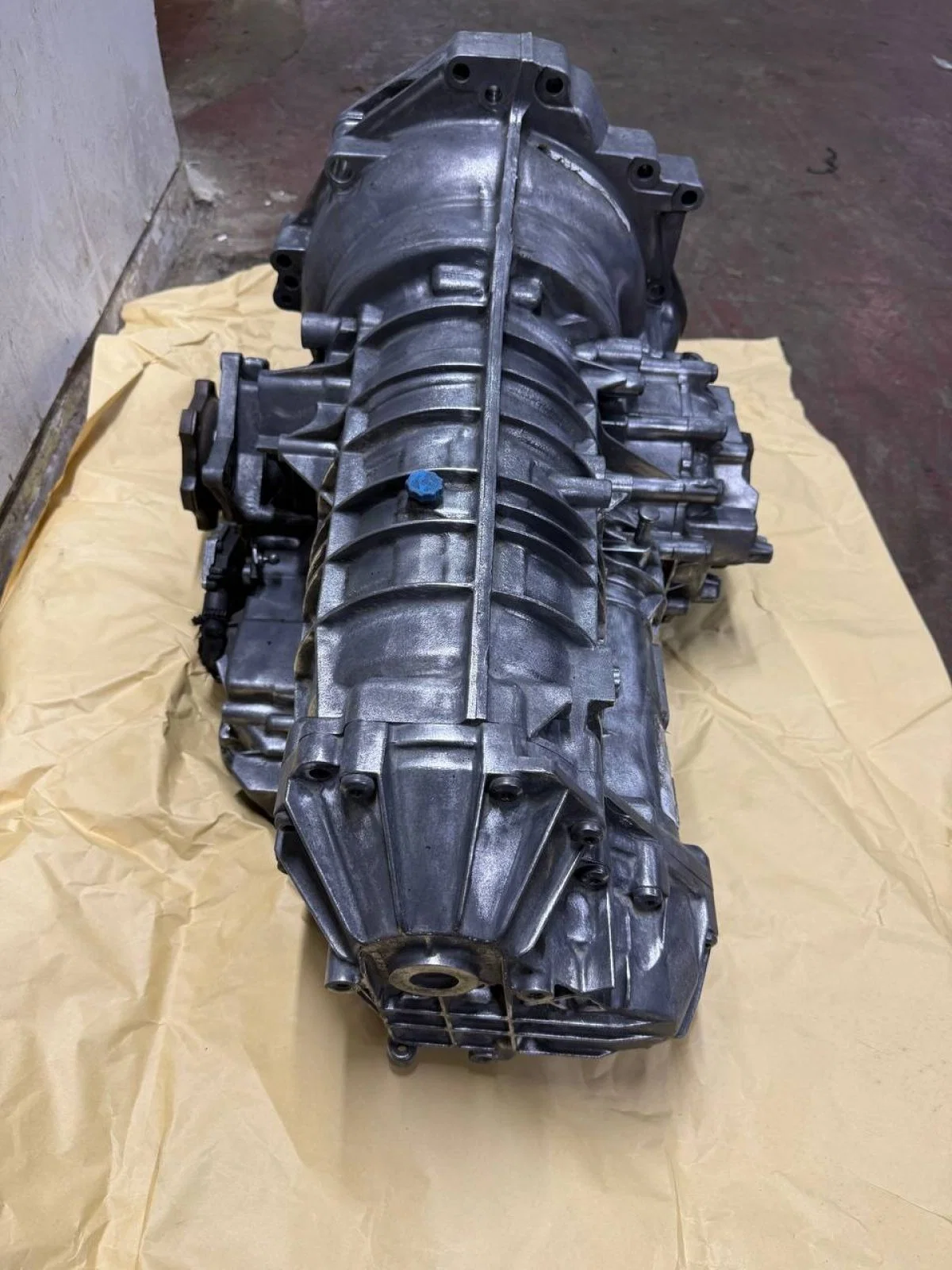 АКПП (автоматическая коробка переключения передач) Volkswagen Passat B5 рестайлинг (2000—2005) - миниатюра 7