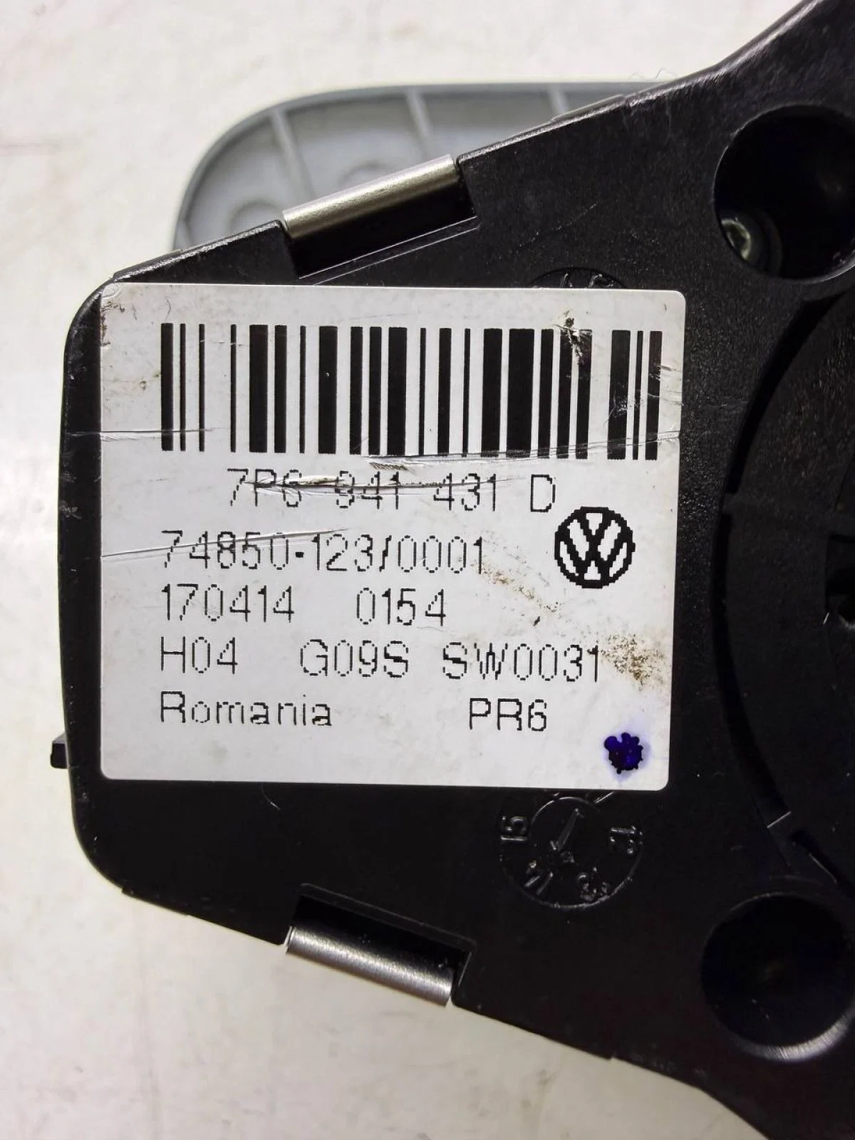 Переключатель света фар Volkswagen Touareg II рестайлинг (2014—2018) - миниатюра 2