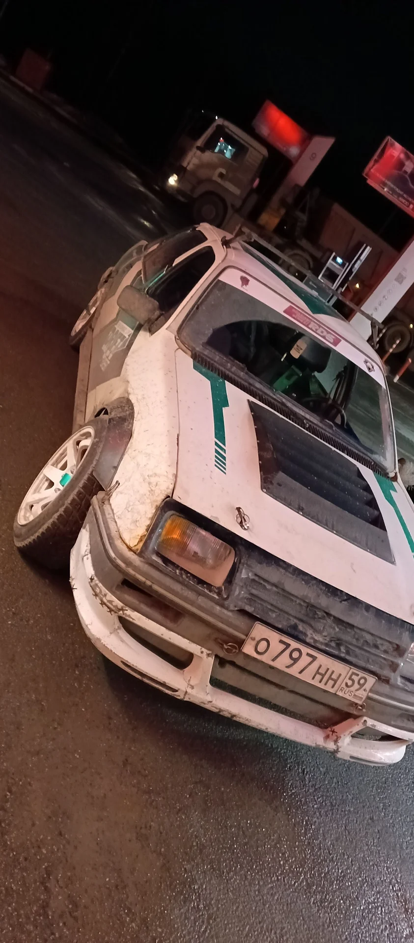 Ford Sierra 2.0 МТ, 1982, битый, 200 000 км - миниатюра 2