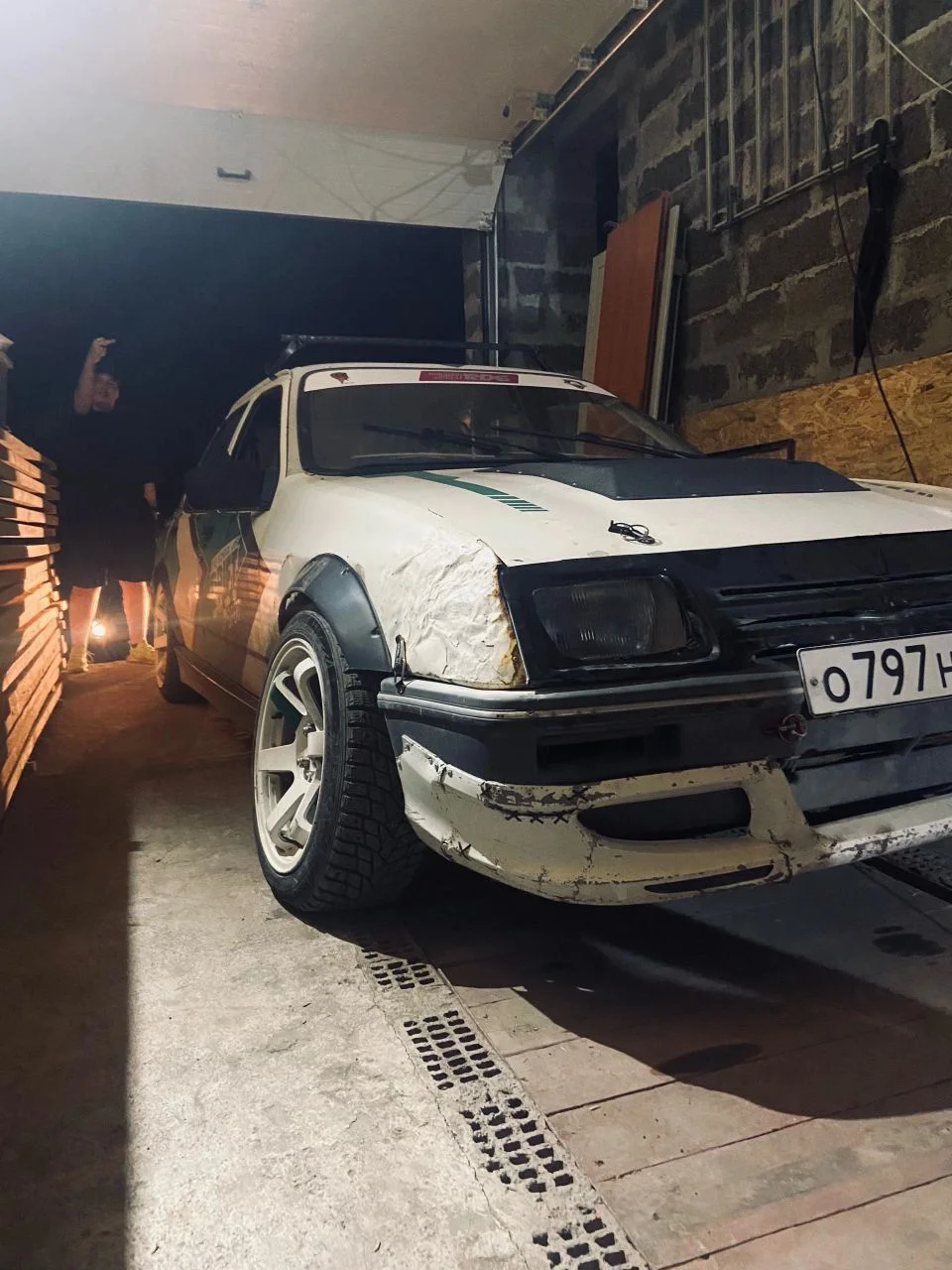 Ford Sierra 2.0 МТ, 1982, битый, 200 000 км - миниатюра 13