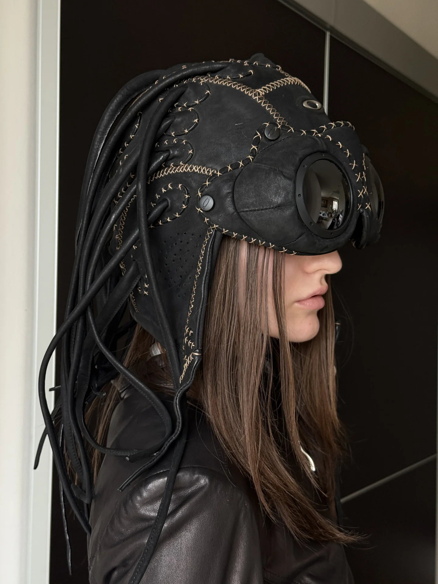 Легендарный шлем Oakley Medusa Helmet - миниатюра 8
