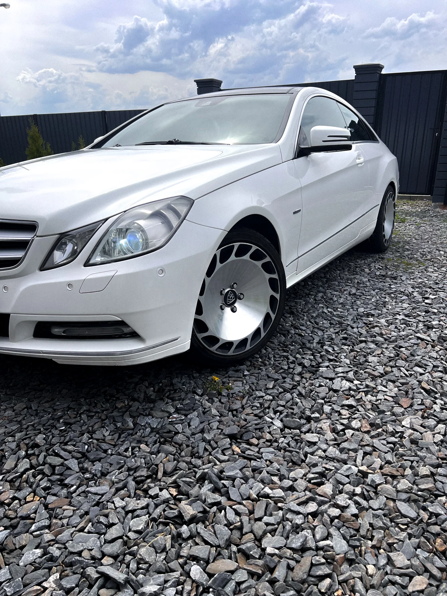 Mercedes w212 coupe c207 - миниатюра 3