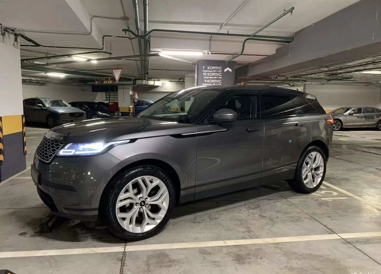Range Rover Velar 2л дизель - миниатюра 3