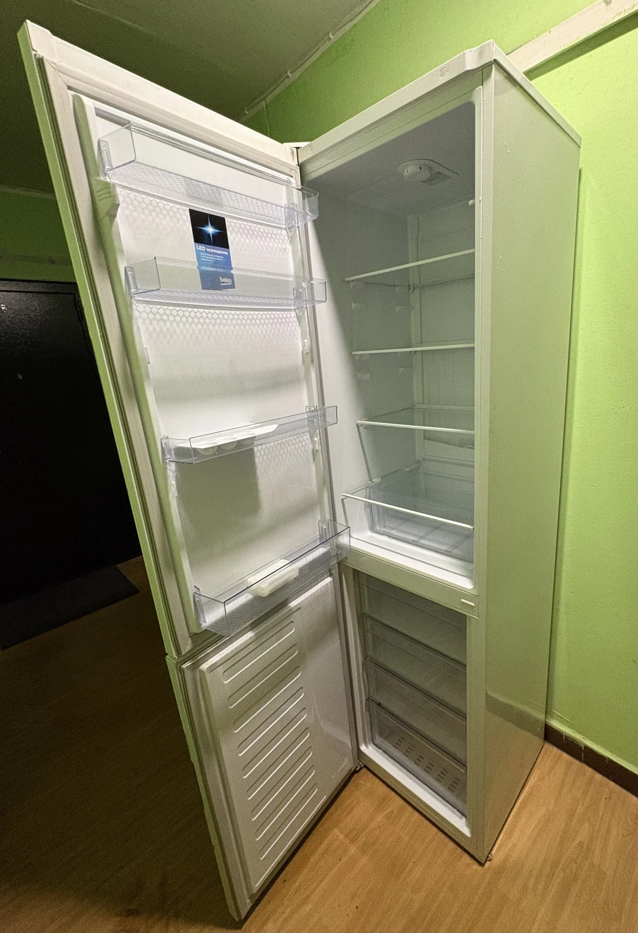 Холодильник Beko - миниатюра 5