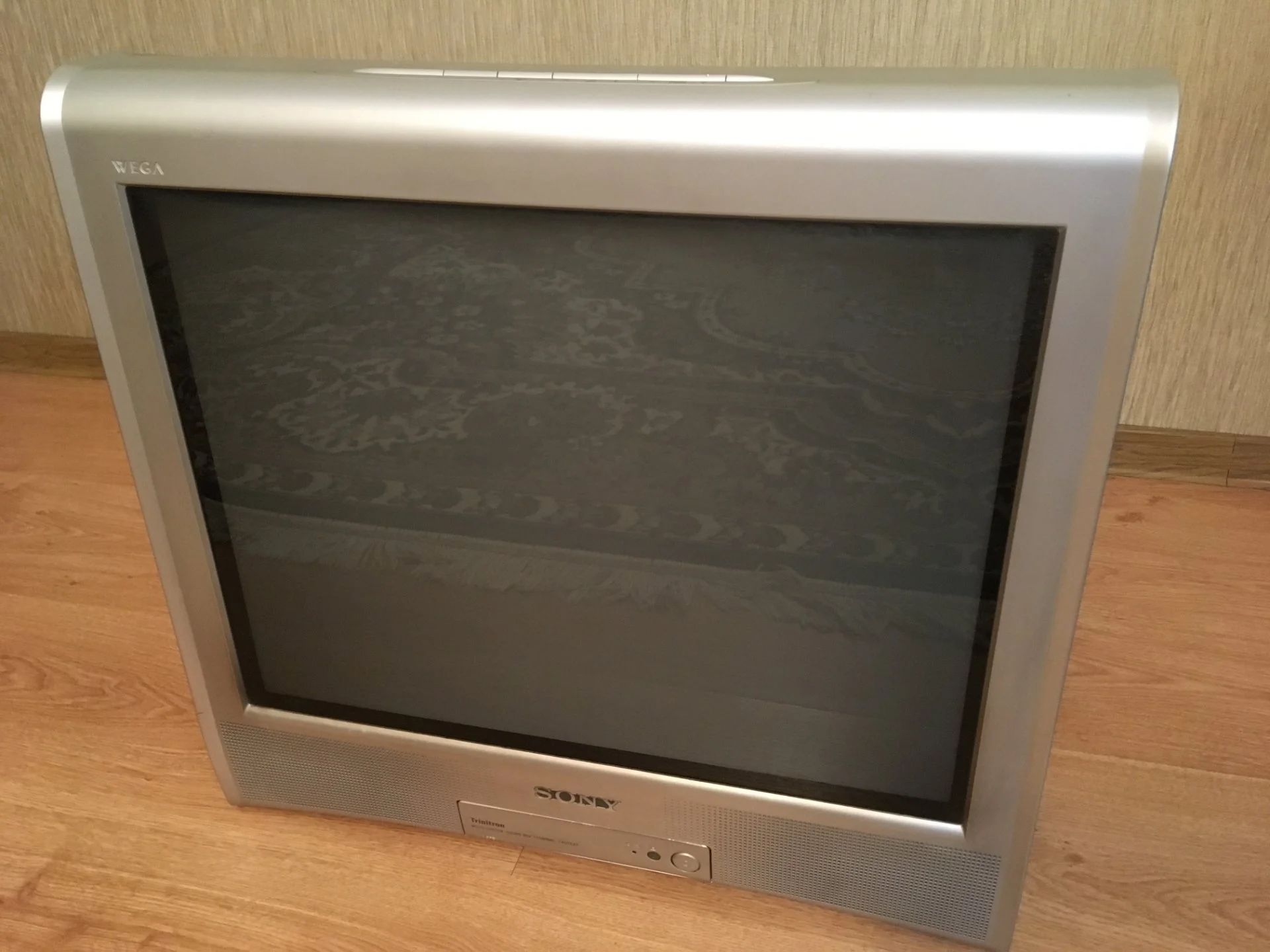 Телевизор Sony - изображение 1