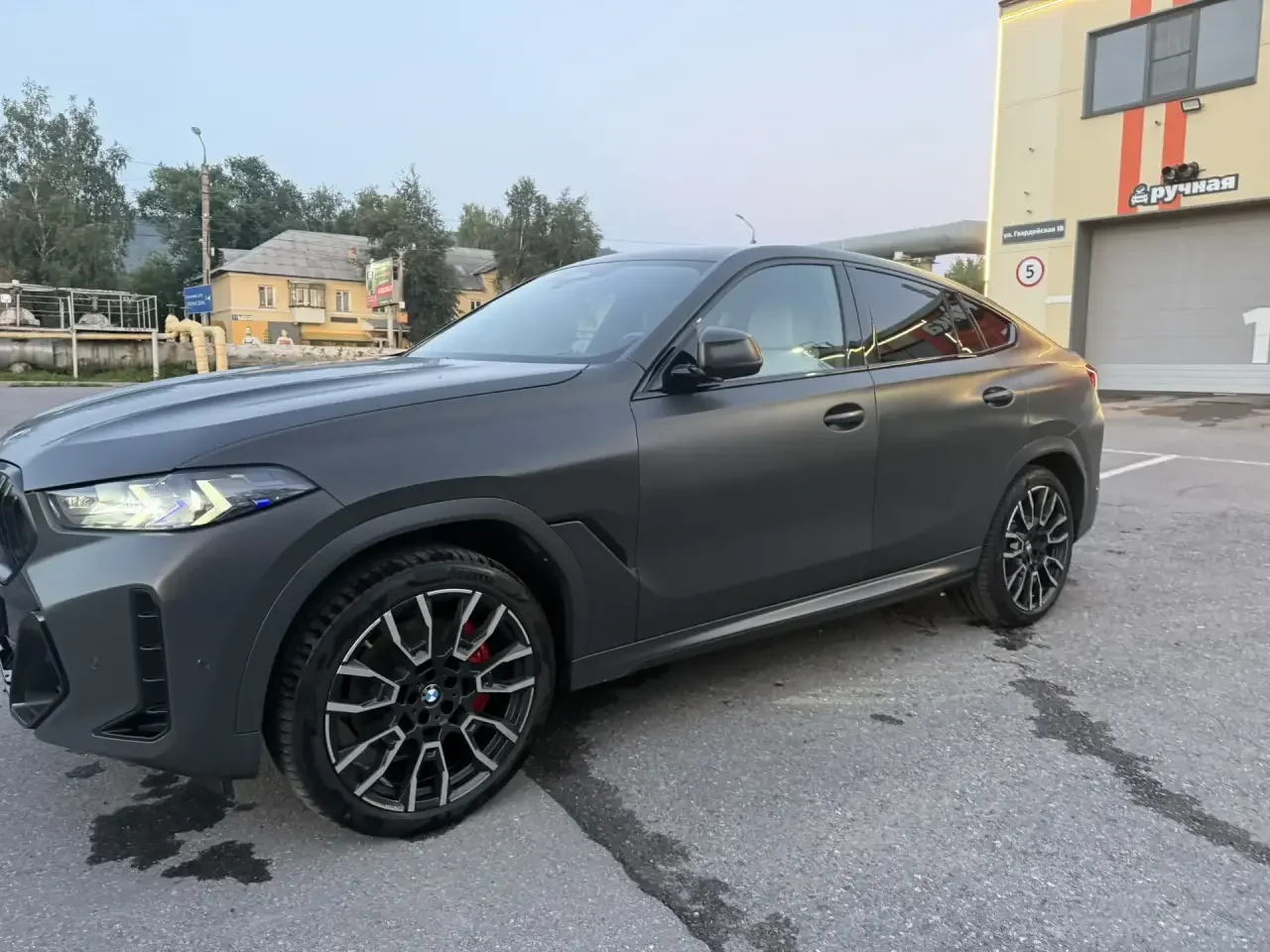 BMW X6 3.0 AT 2023г.в. 72 000км - миниатюра 3