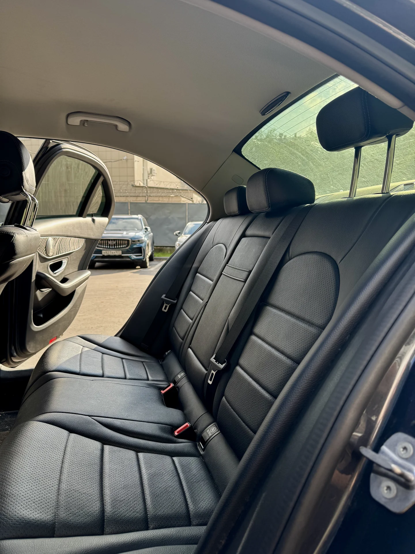 Mercedes c250d 4matic - миниатюра 13