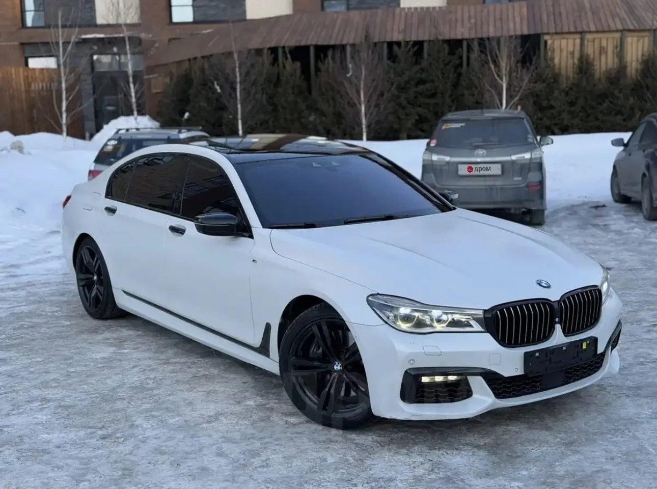 BMW 750LI - изображение 1