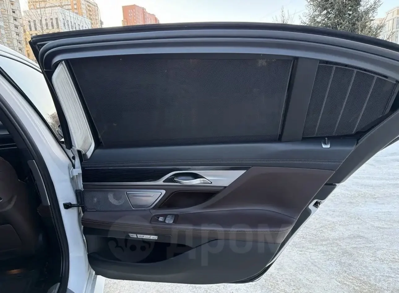 BMW 750LI - миниатюра 15