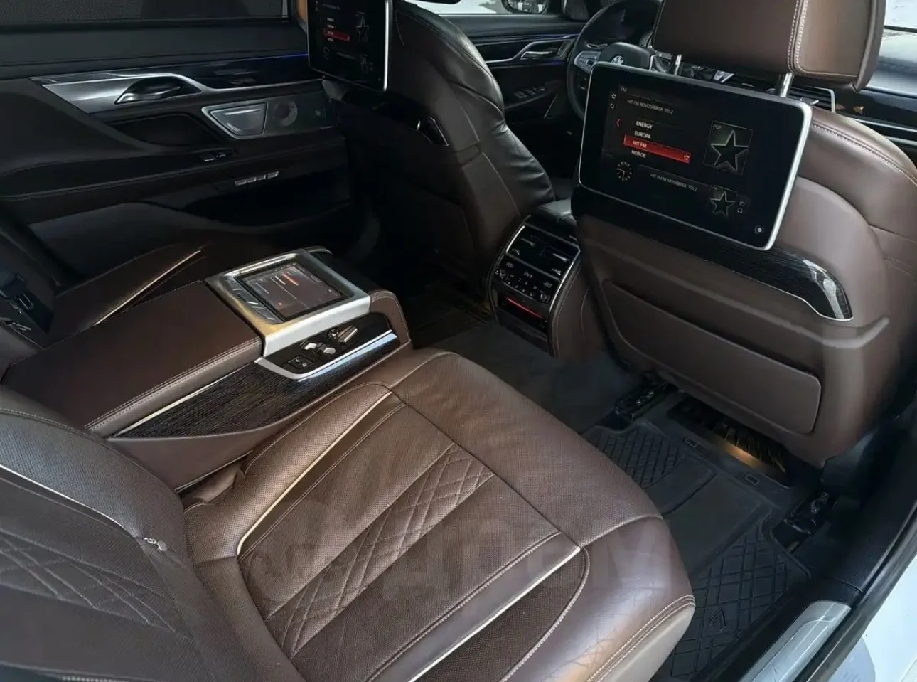 BMW 750LI - миниатюра 16