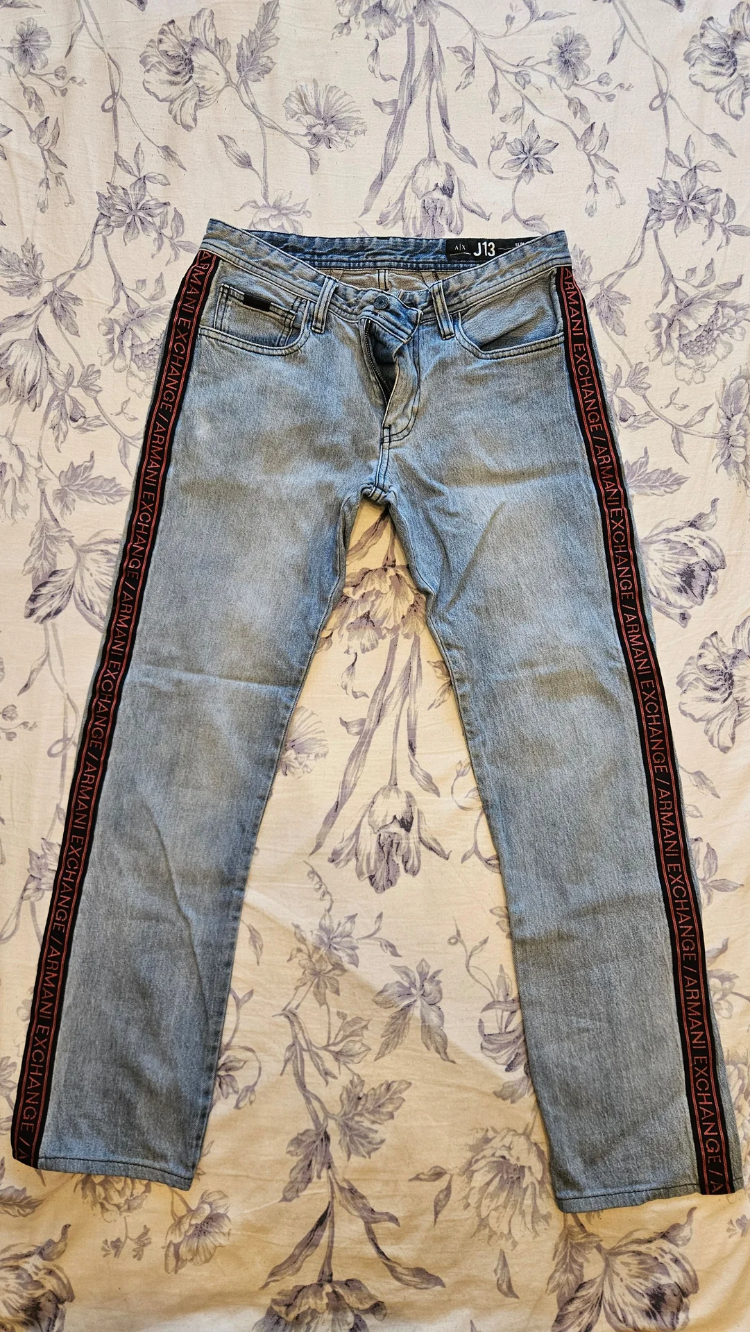 Джинсы Armani Exchange - изображение 1