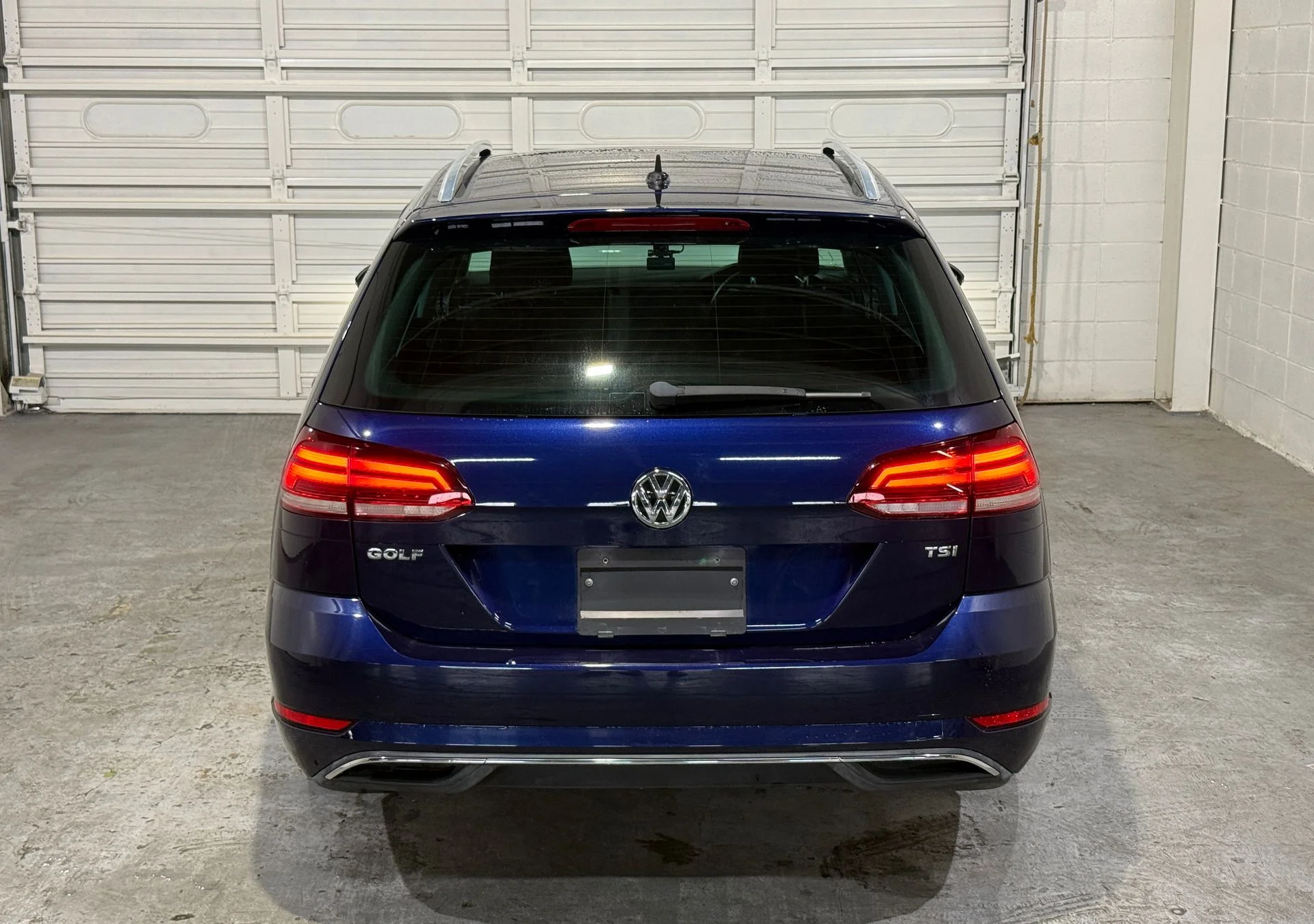 VOLKSWAGEN GOLF - миниатюра 4