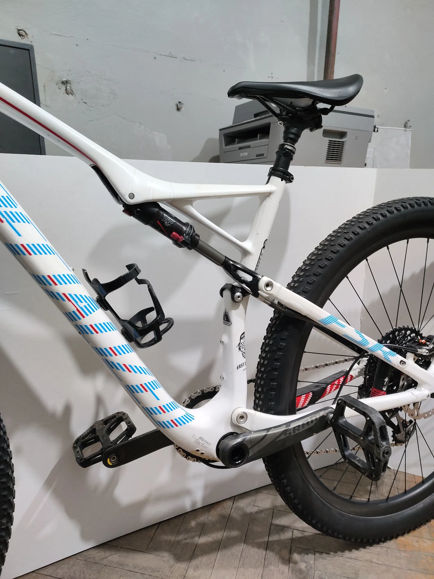 Велосипед Specialized Epic Pro 29'' - миниатюра 4