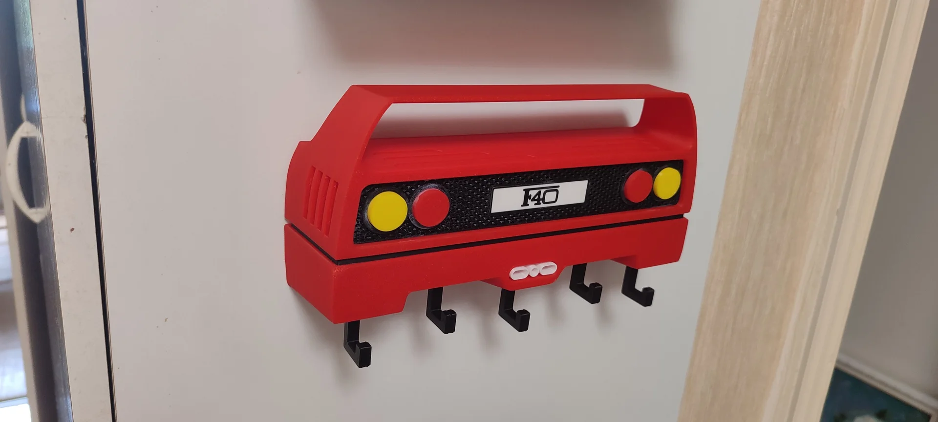 Ключница настенная Ferrari F40 - миниатюра 2
