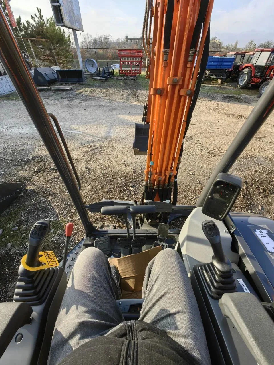 DOOSAN DX27Z-7M - миниатюра 5