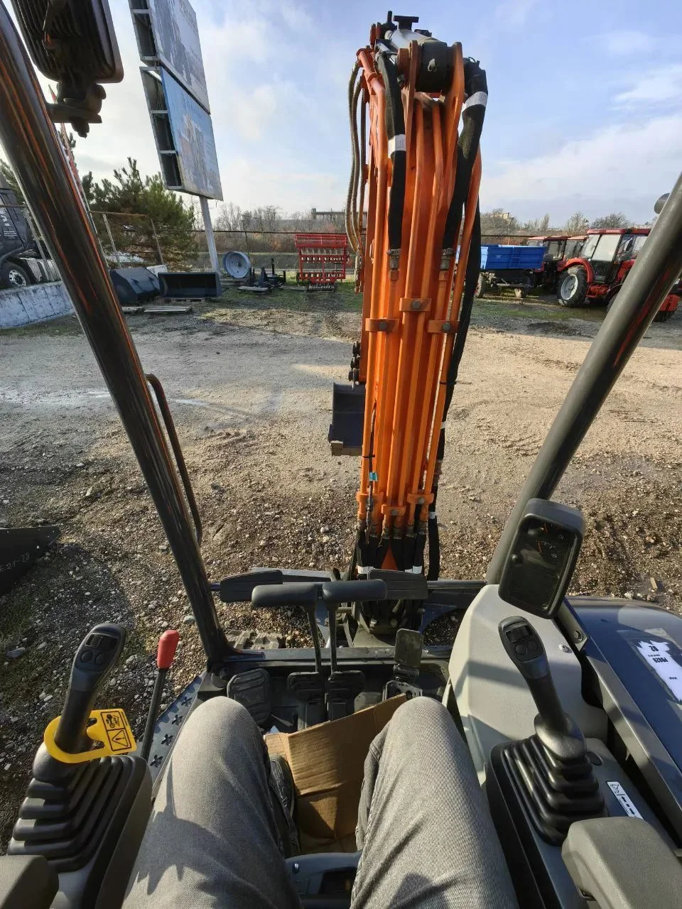 DOOSAN DX27Z-7M - миниатюра 6